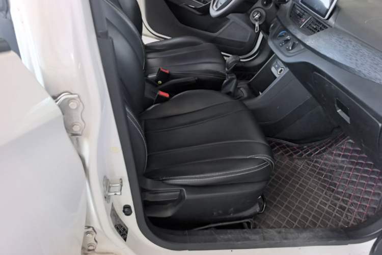 Used Baojun 310 2020 1.2L Manual Comfort Edition Right Front Seat