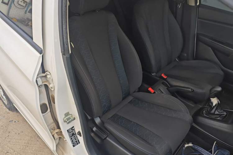 Used Baojun 310 2020 1.2L Manual Value Edition Right Front Seat