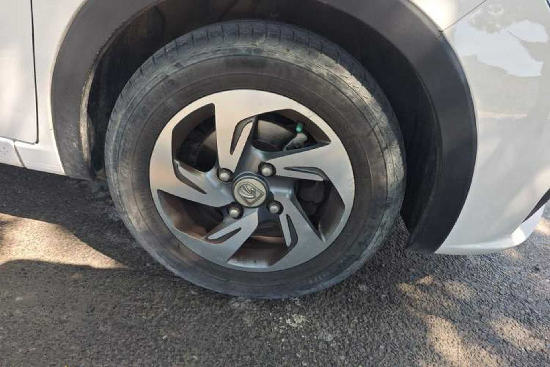 Used Baojun 310 2020 1.2L Manual Comfort Edition Right Front Wheel Hub