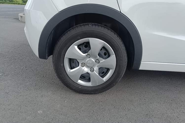 Used Baojun 310 2020 1.2L Manual Comfort Edition Right Rear Wheel Hub