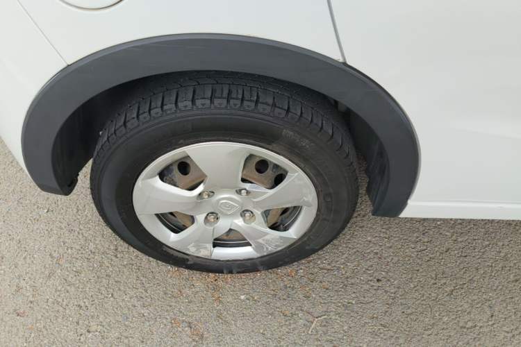 Used Baojun 310 2020 1.2L Manual Comfort Edition Right Rear Wheel Hub