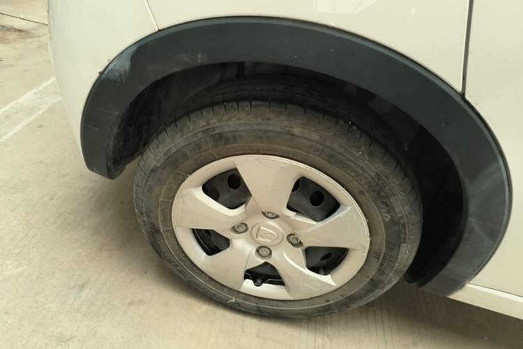 Used Baojun 310 2020 1.2L Manual Value Edition Right Rear Wheel Hub