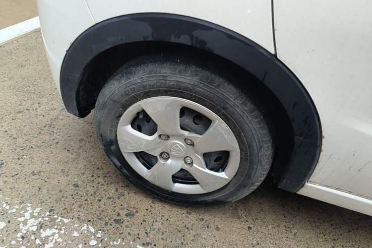 Used Baojun 310 2020 1.2L Manual Value Edition Right Rear Wheel Hub