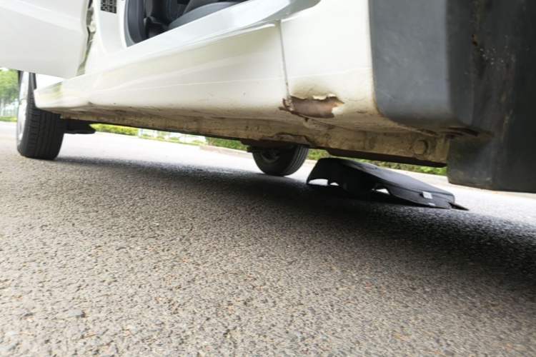Used Baojun 310 2020 1.2L Manual Comfort Edition Right Side Sill