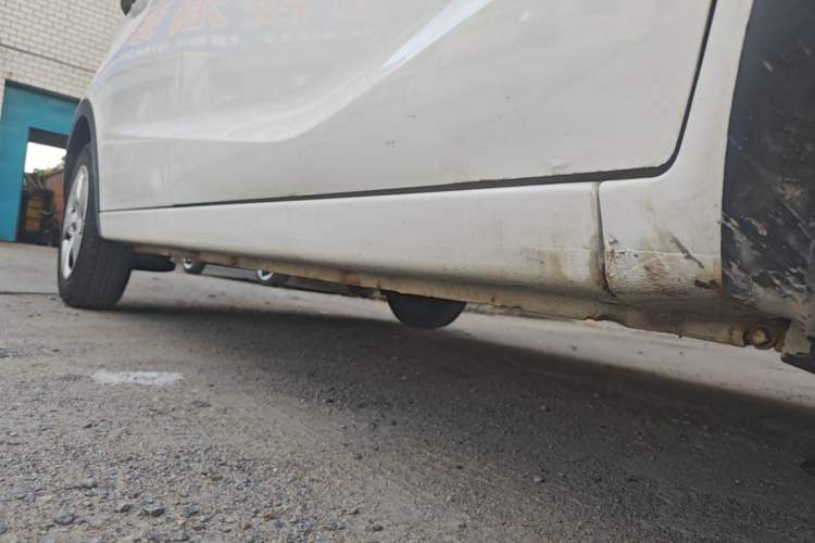 Used Baojun 310 2020 1.2L Manual Value Edition Right Side Sill