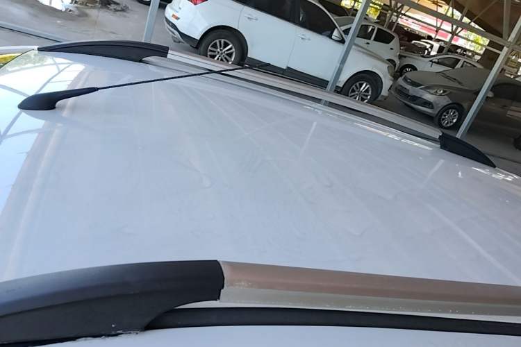 Used Baojun 310 2020 1.2L Manual Comfort Edition Roof