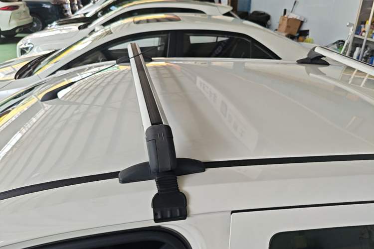 Used Baojun 310 2020 1.2L Manual Value Edition Roof