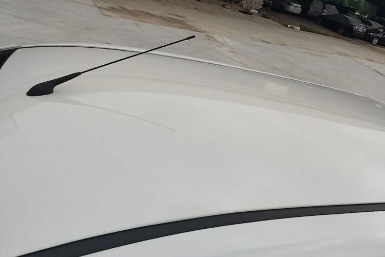Used Baojun 310 2020 1.2L Manual Comfort Edition Roof