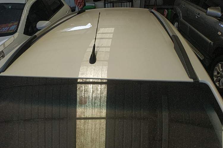 Used Baojun 310 2020 1.2L Manual Comfort Edition Roof