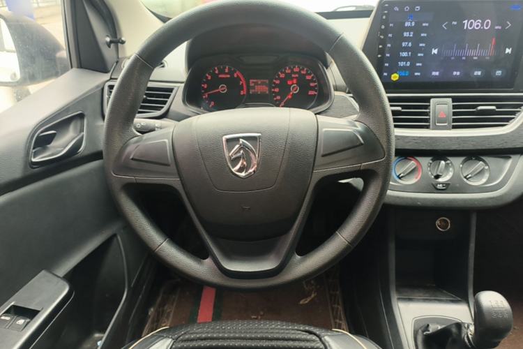 Used Baojun 310 2020 1.2L Manual Value Edition Steering Wheel