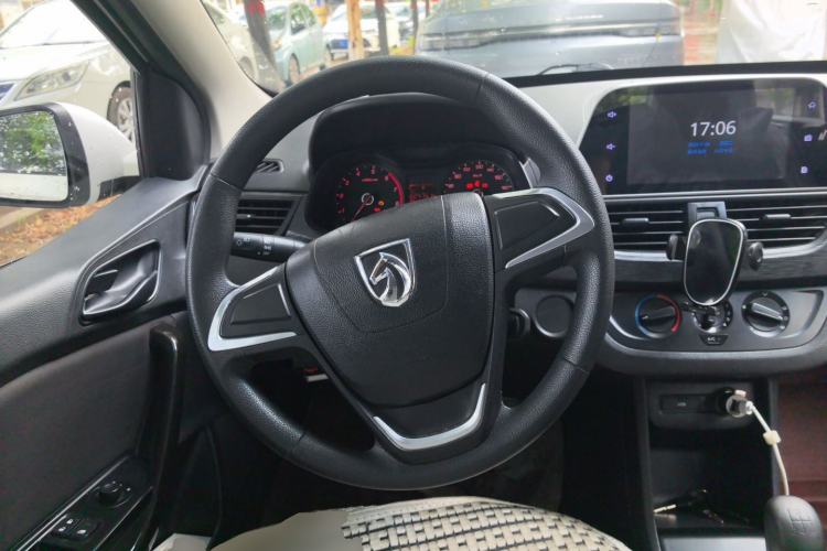 Used Baojun 310 2020 1.2L Manual Comfort Edition Steering Wheel