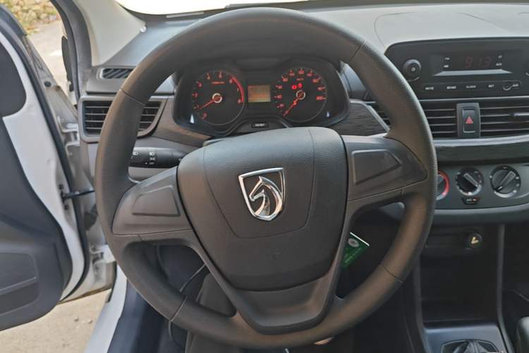 Used Baojun 310 2020 1.2L Manual Value Edition Steering Wheel