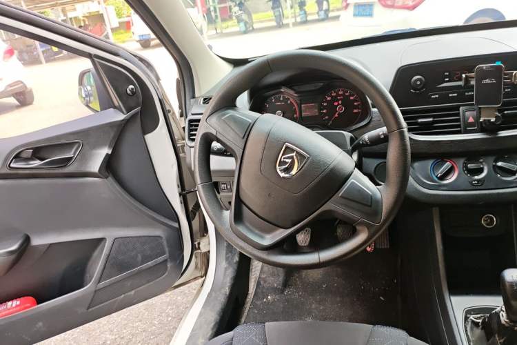 Used Baojun 310 2020 1.2L Manual Value Edition Steering Wheel