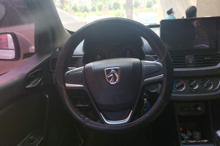 Used Baojun 310 2020 1.2L Manual Comfort Edition Steering Wheel