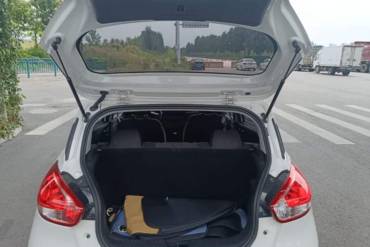 Used Baojun 310 2020 1.2L Manual Comfort Edition Trunk