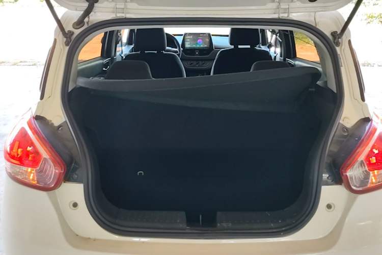 Used Baojun 310 2020 1.2L Manual Comfort Edition Trunk