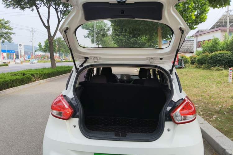 Used Baojun 310 2020 1.2L Manual Comfort Edition Trunk