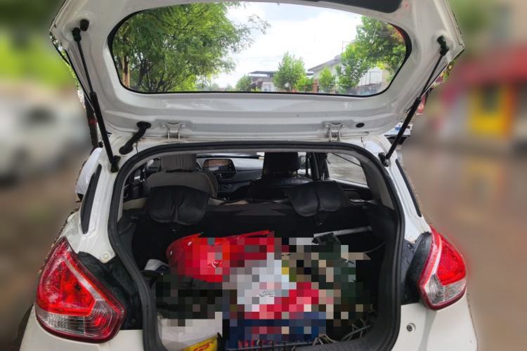 Used Baojun 310 2020 1.2L Manual Comfort Edition Trunk