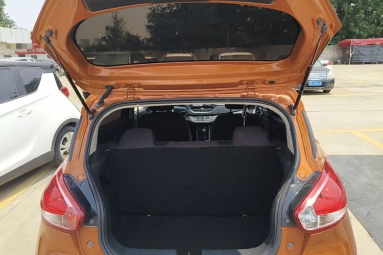 Used Baojun 310 2020 1.2L Manual Comfort Edition Trunk