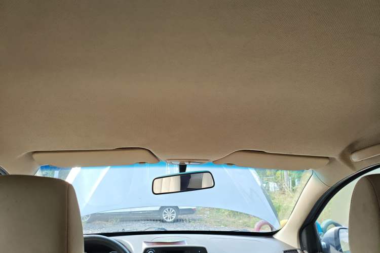 Used Baojun 310W 2017 1.5L Manual Comfort Version China V Headliner