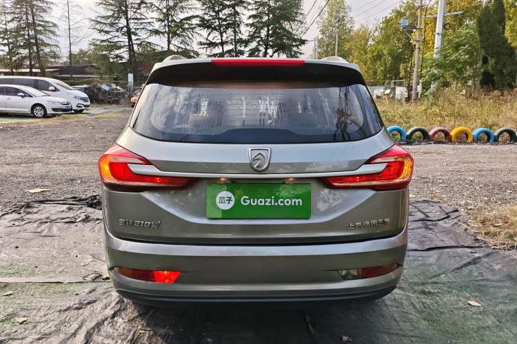 Used Baojun 310W 2017 1.5L Manual Comfort Version China V Rear