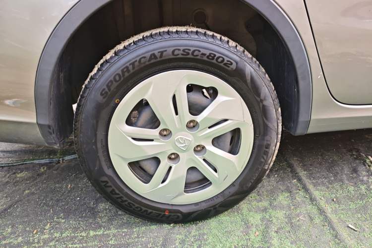 Used Baojun 310W 2017 1.5L Manual Comfort Version China V Right Rear Wheel Hub