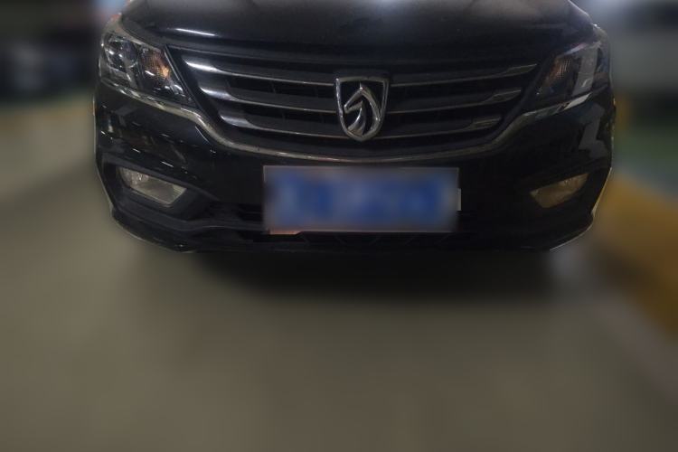 Used Baojun 310W 2017 1.5L Manual Fashion Edition China VI Front