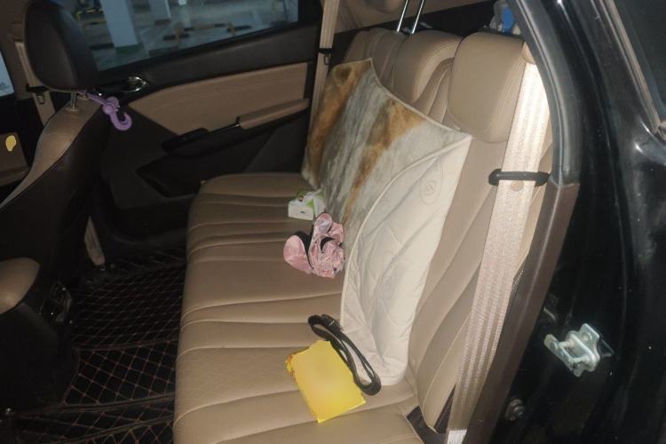 Used Baojun 310W 2017 1.5L Manual Fashion Edition China VI Left Rear Seat