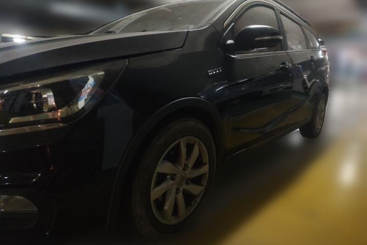 Used Baojun 310W 2017 1.5L Manual Fashion Edition China VI Guazi used car, China used car export, Used car for sale, Used cars, Cheapest cars for sale