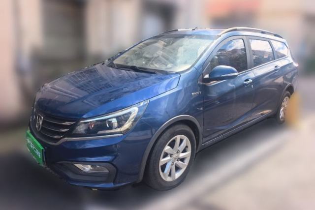 Used Baojun 310W 2017 1.5L Manual Fashion Model China V