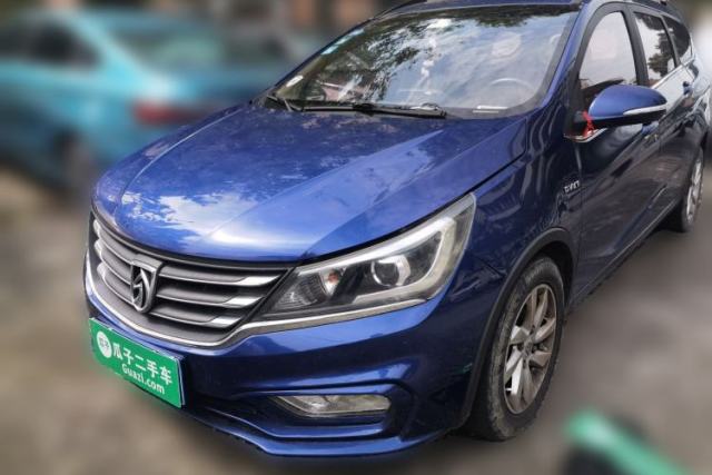 Used Baojun 310W 2017 1.5L Manual Fashion Model China V