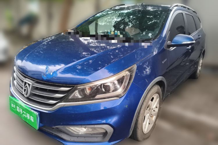Ojetý Baojun 310W 2017 1.5L Manual Fashion Model China V Guazi used car, China used car export, Used car for sale, Used  cars, Cheapest cars for sale