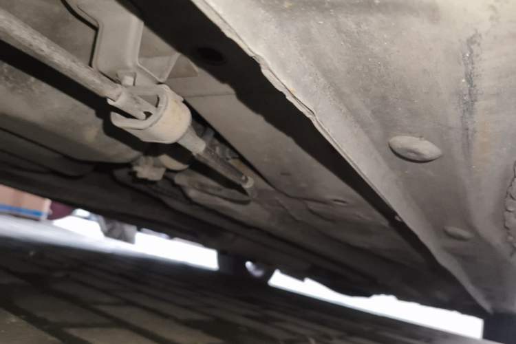 Used Baojun 310W 2017 1.5L Manual Fashion Model China V Chassis Rear Right