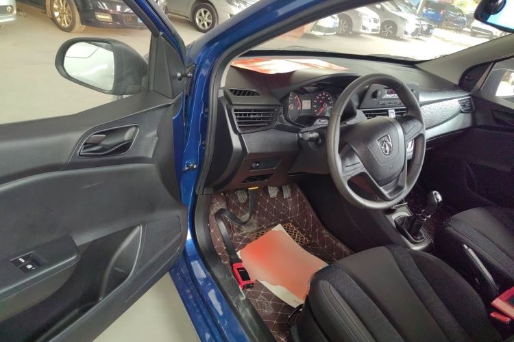 Used Baojun 310W 2017 1.2L Manual Value Edition China V Driver Seat