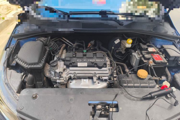 Used Baojun 310W 2017 1.5L Manual Fashion Edition China VI Engine Bay
