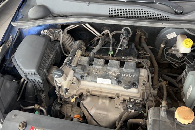 Used Baojun 310W 2017 1.5L Manual Fashion Edition China VI Engine Bay
