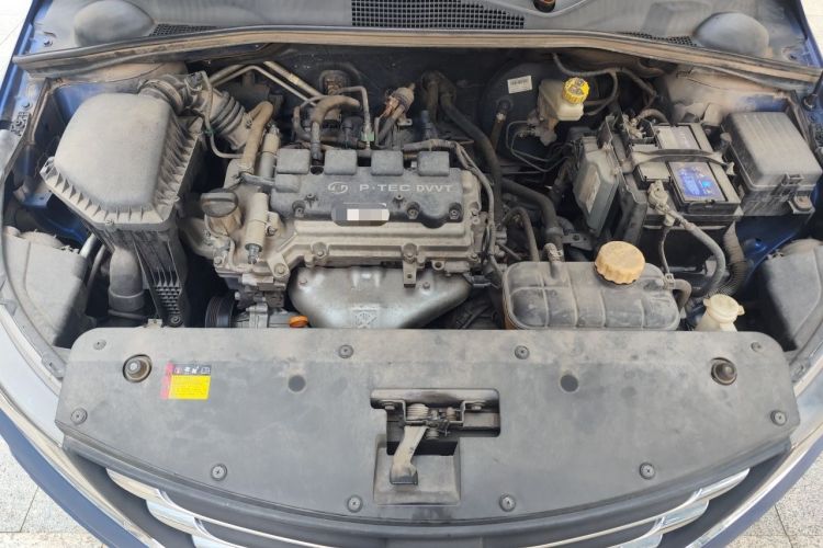 Used Baojun 310W 2017 1.5L Manual Fashion Model China V Engine Bay