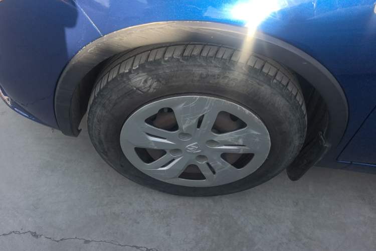 Used Baojun 310W 2017 1.5L Manual Comfort Version China V Exterior 1
