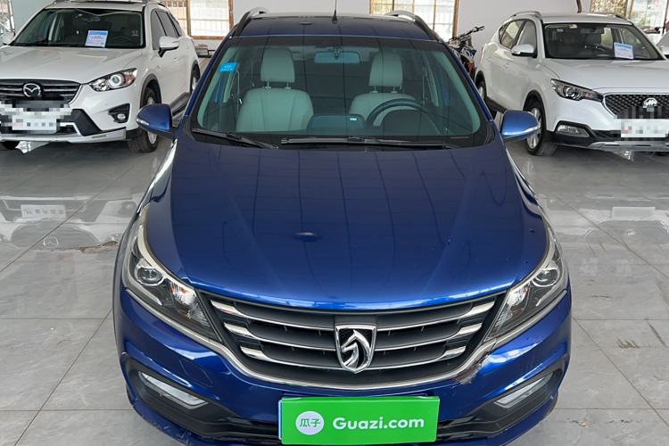 Used Baojun 310W 2017 1.5L Manual Fashion Edition China VI Exterior 1