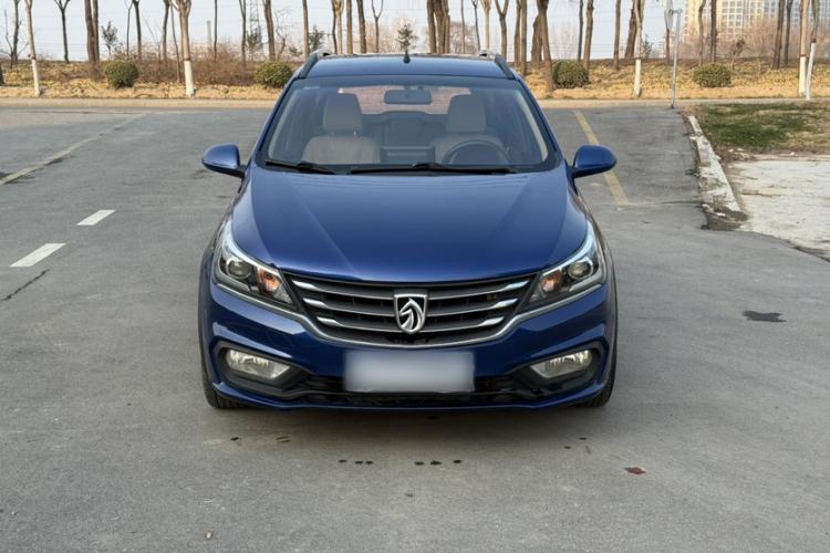 Used Baojun 310W 2017 1.5L Manual Comfort Version China V Exterior 4