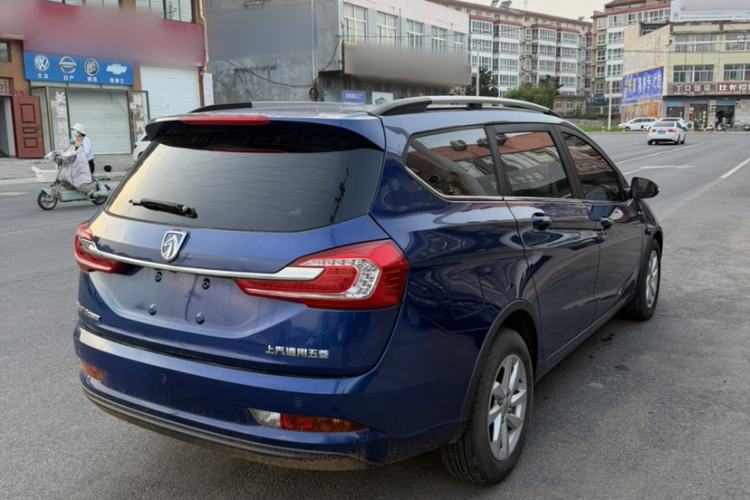 Used Baojun 310W 2017 1.5L Manual Fashion Model China V Exterior 5