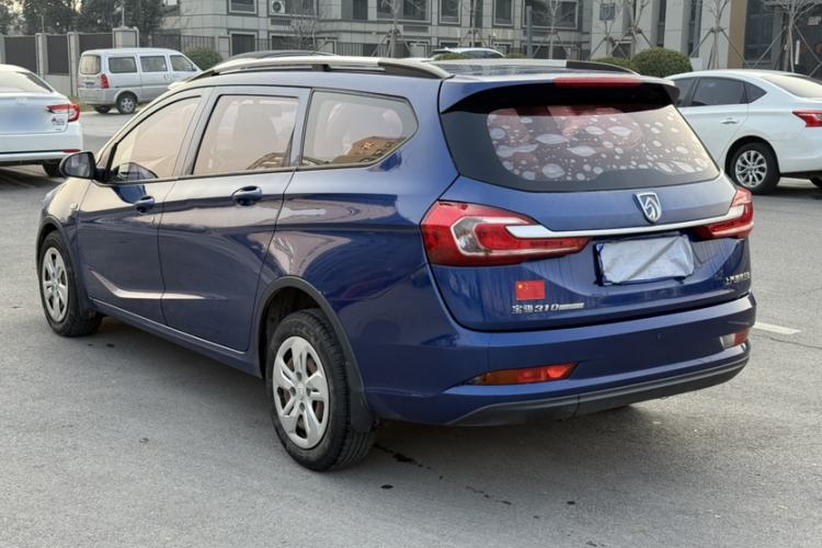 Used Baojun 310W 2017 1.5L Manual Comfort Version China V Exterior 7