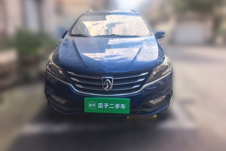 Used Baojun 310W 2017 1.5L Manual Fashion Model China V Front