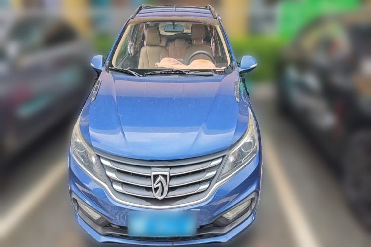 Used Baojun 310W 2017 1.5L Manual Fashion Model China V Front