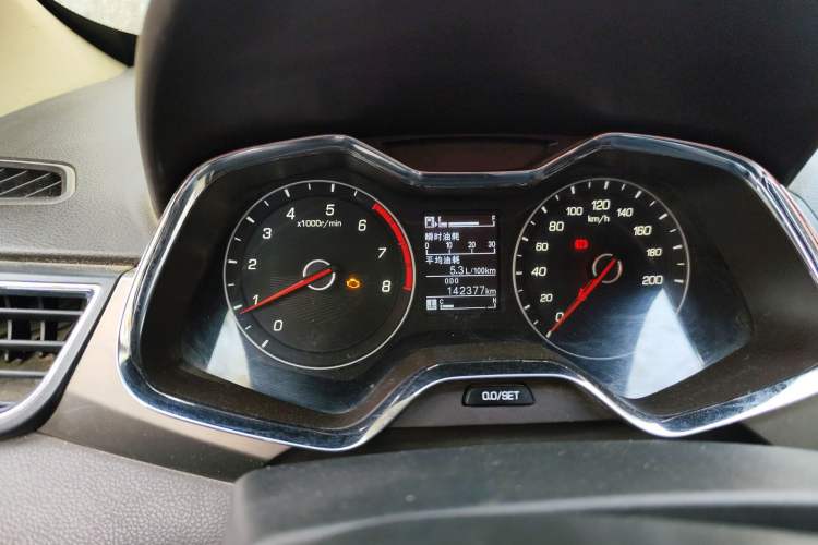 Used Baojun 310W 2017 1.5L Manual Luxury Edition China V Instrument Cluster