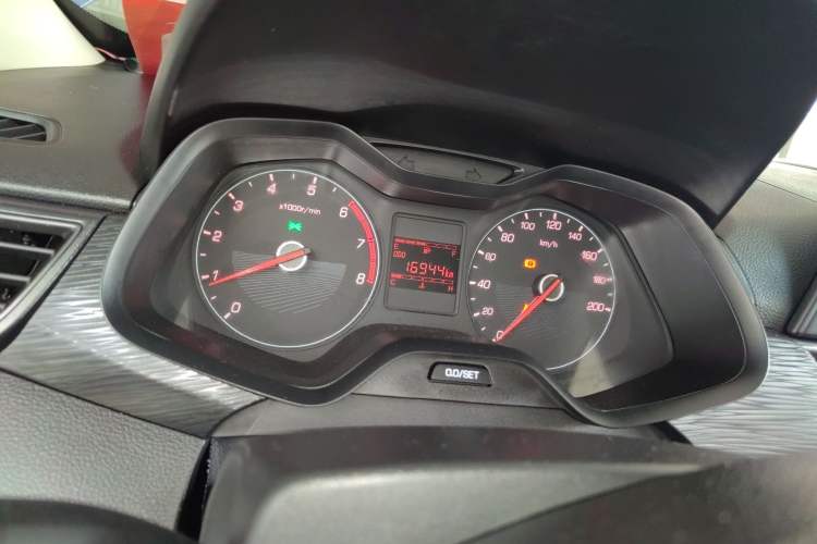 Used Baojun 310W 2017 1.2L Manual Value Edition China V Instrument Cluster
