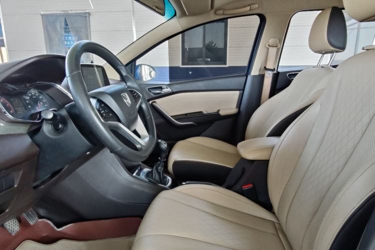 Used Baojun 310W 2017 1.5L Manual Fashion Model China V Interior 1