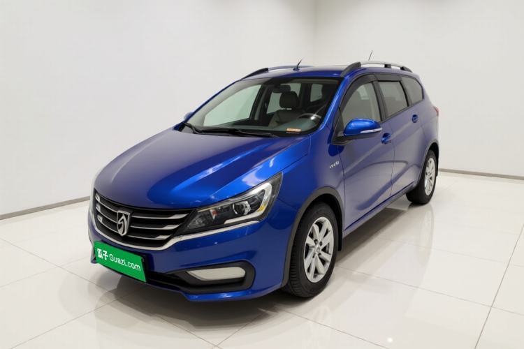 Used Baojun 310W 2017 1.5L Manual Fashion Edition China VI Guazi used car, China used car export, Used car for sale, Used Baojun cars, Cheapest cars for sale