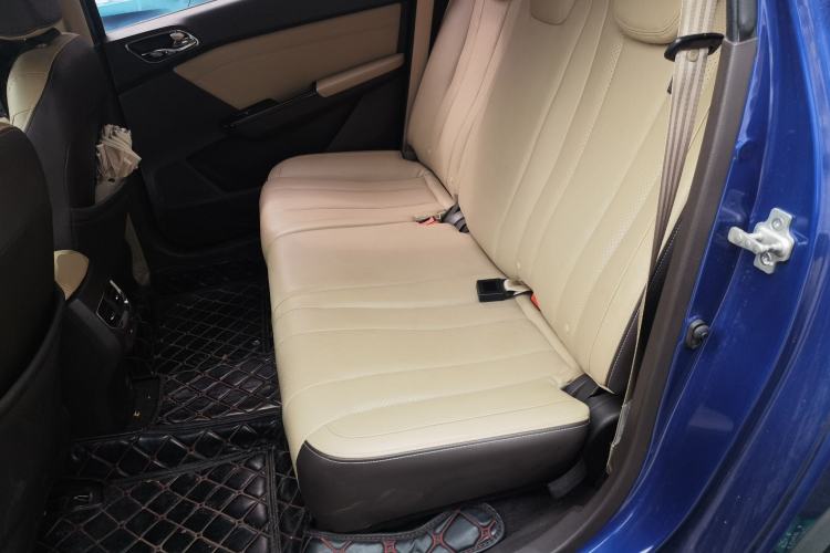 Used Baojun 310W 2017 1.5L Manual Fashion Model China V Left Rear Seat