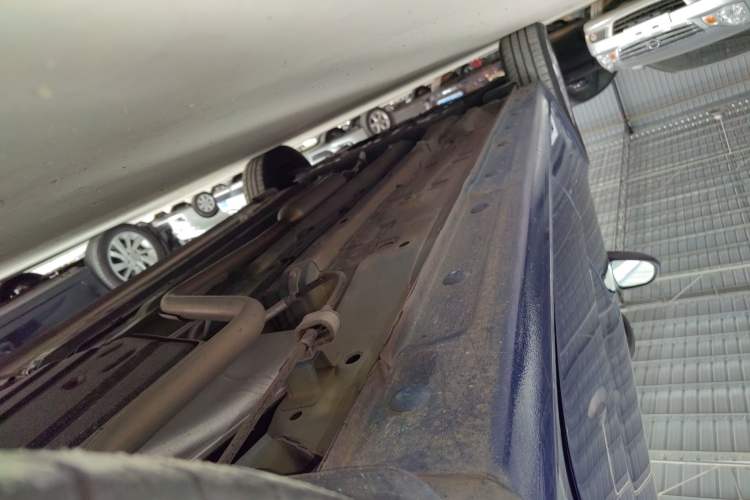 Used Baojun 310W 2017 1.2L Manual Value Edition China V Left Side Sill